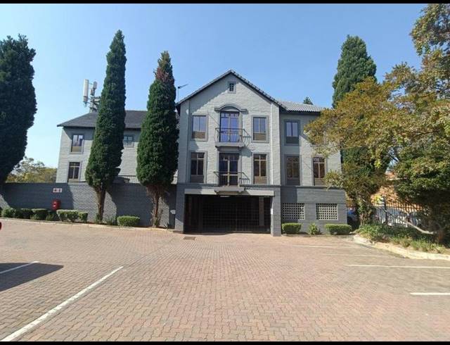 INDUSTRIAL PROPERTY TO RENT IN OLIVEDALE